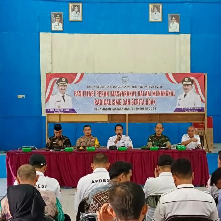 Pambakal & Ketua BPD Menghadiri Sosialisasi Fasilitasi Peran Masyarakat Dalam Menangkal Radikalisme